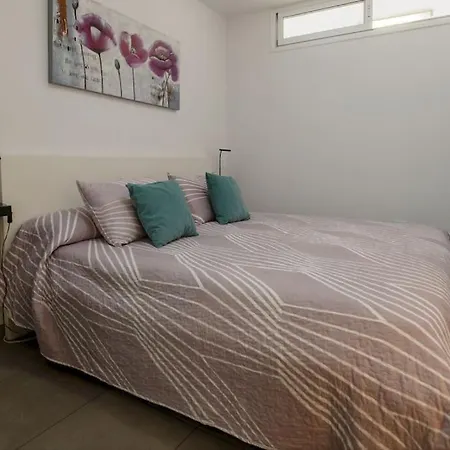 Appartement Cristianos, Ocean And Harbour View, Pedestrian *