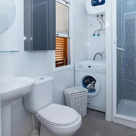 Cristianos, Ocean And Harbour View, Pedestrian Apartament