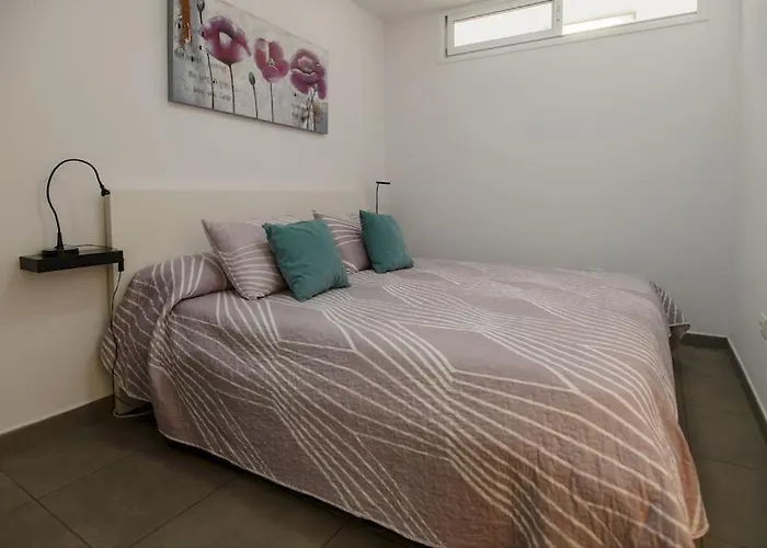 Apartament Cristianos, Ocean And Harbour View, Pedestrian *