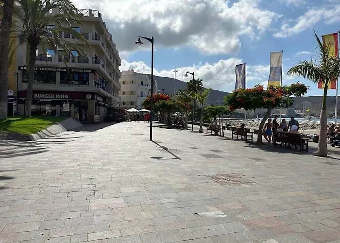 Apartament Cristianos, Ocean And Harbour View, Pedestrian *